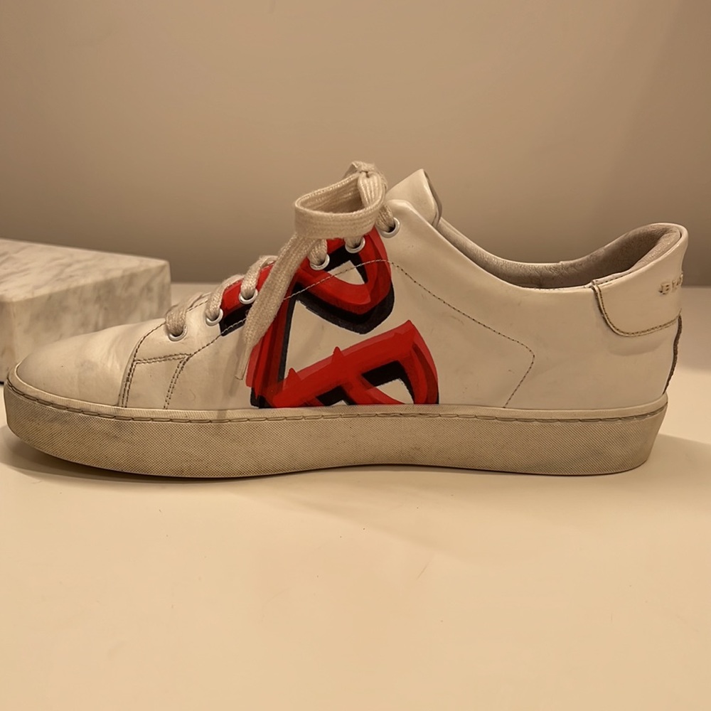 Burberry white women’s sneakers - Picture 3 of 4